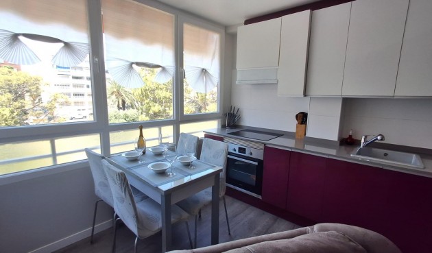 Brukt - Apartment -
Torrevieja - Centro