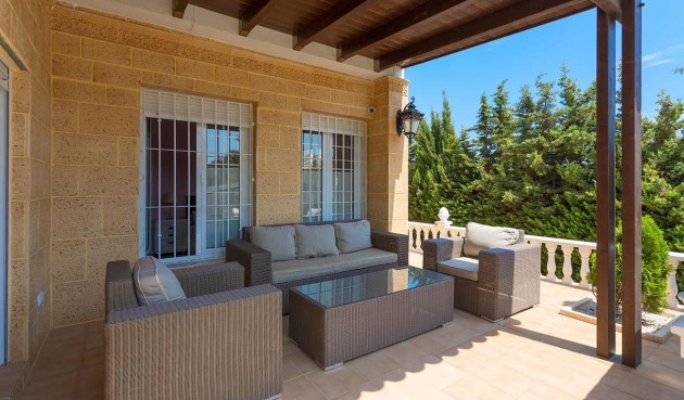 Brukt - Villa -
Orihuela Costa - Costa Blanca