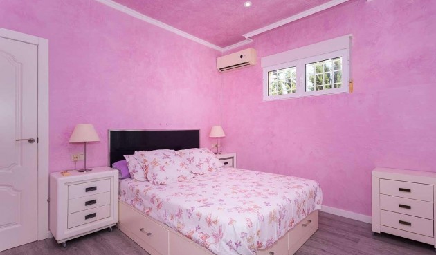 Brukt - Villa -
Orihuela Costa - Costa Blanca