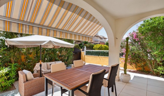 Brukt - Villa -
Orihuela Costa - Costa Blanca
