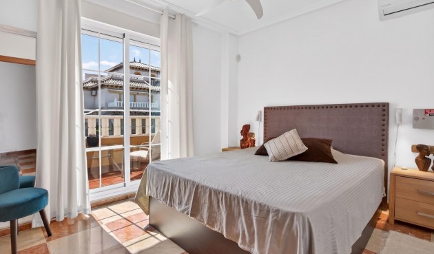 Brukt - Villa -
Orihuela Costa - Costa Blanca