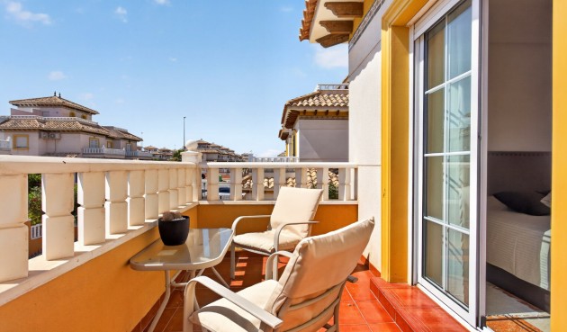 Brukt - Villa -
Orihuela Costa - Costa Blanca