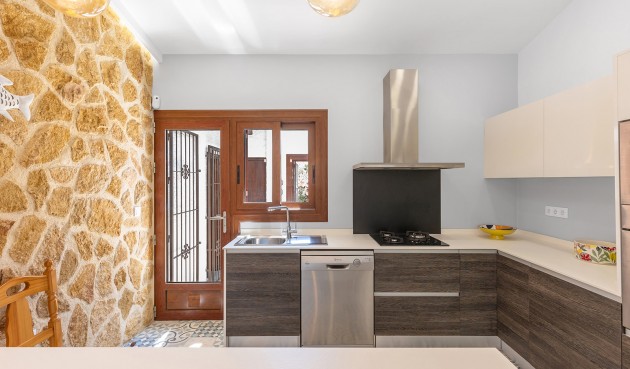 Brukt - Villa -
Orihuela Costa - Costa Blanca
