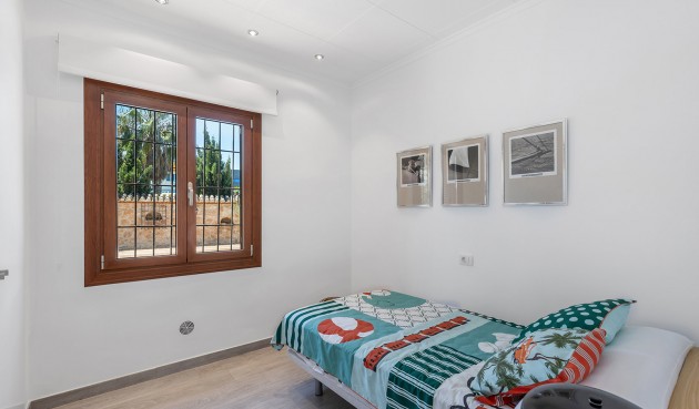 Brukt - Villa -
Orihuela Costa - Costa Blanca