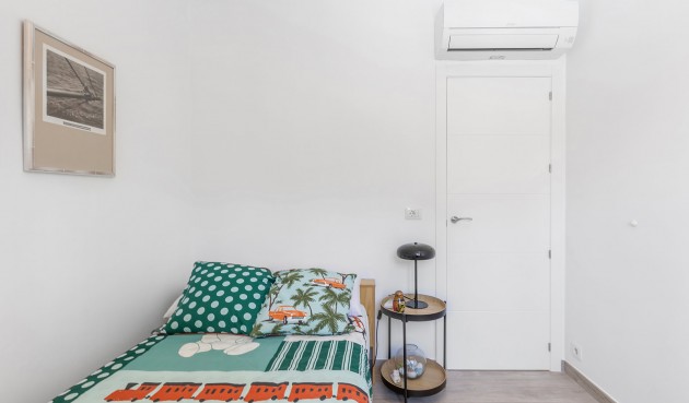 Brukt - Villa -
Orihuela Costa - Costa Blanca