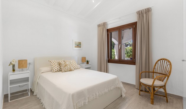 Brukt - Villa -
Orihuela Costa - Costa Blanca