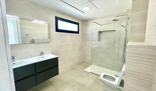 Brukt - Villa -
Benijofar - Costa Blanca