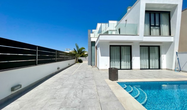 Brukt - Villa -
Benijofar - Costa Blanca