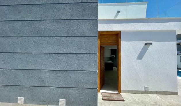 Brukt - Villa -
Benijofar - Costa Blanca