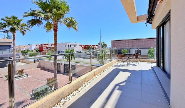 Brukt - Toppleilighet -
Pilar de la Horadada - Costa Blanca