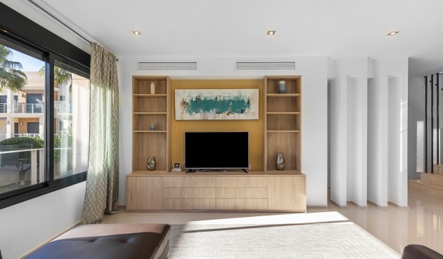 Brukt - Villa -
Orihuela Costa - Costa Blanca