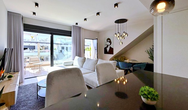 Brukt - Toppleilighet -
Orihuela Costa - Costa Blanca