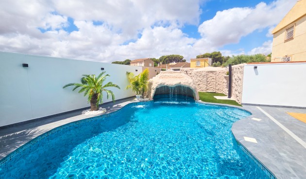 Brukt - Town House -
Los Urrutias - Costa Calida