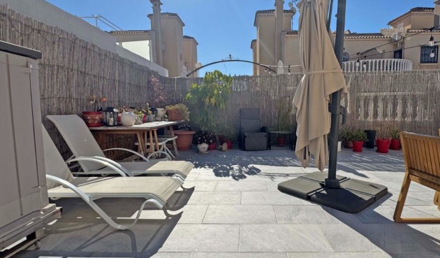 Brukt - Town House -
Orihuela Costa - Costa Blanca