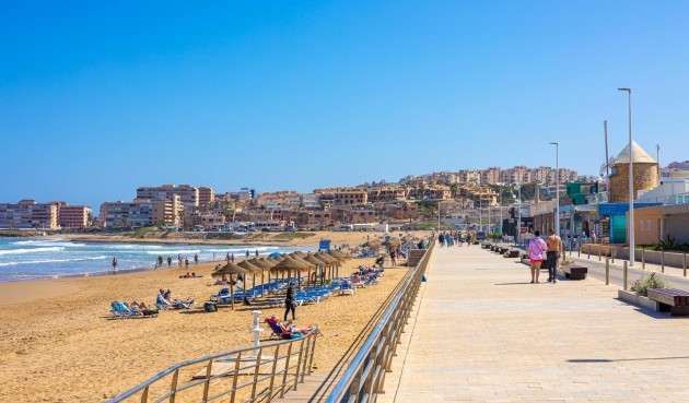 Brukt - Apartment -
Torrevieja - La Mata Pueblo