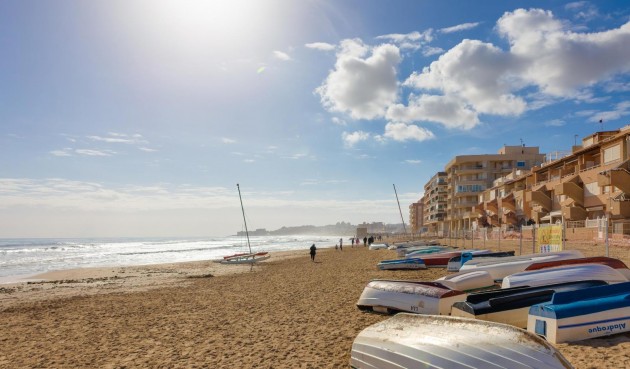 Brukt - Apartment -
Torrevieja - La Mata Pueblo