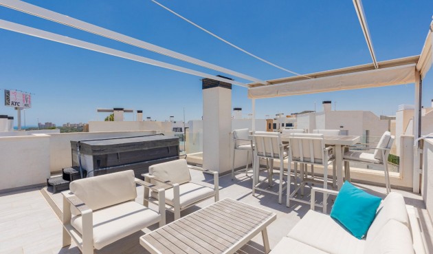 Brukt - Villa -
Orihuela Costa - Lomas de Cabo Roig
