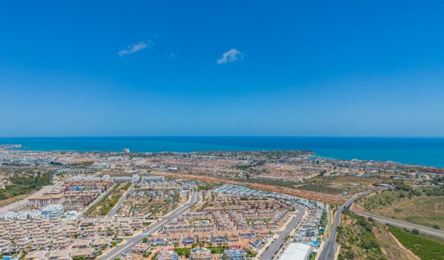 Brukt - Villa -
Orihuela Costa - Lomas de Cabo Roig
