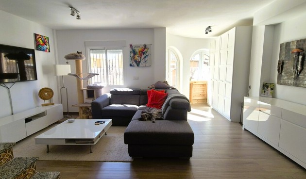 Brukt - Quad House -
El Galan - Inland