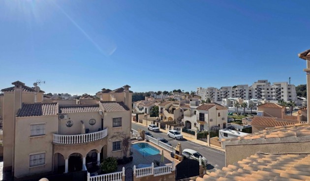 Brukt - Town House -
Orihuela Costa - Costa Blanca
