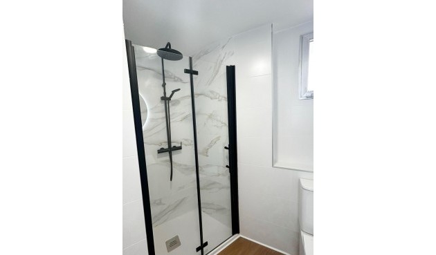 Brukt - Apartment -
Orihuela Costa - La Regia