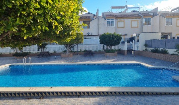 Brukt - Bungalow -
Torrevieja - Sector 25