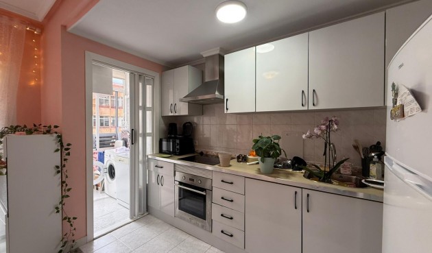 Brukt - Apartment -
Torrevieja - Centro