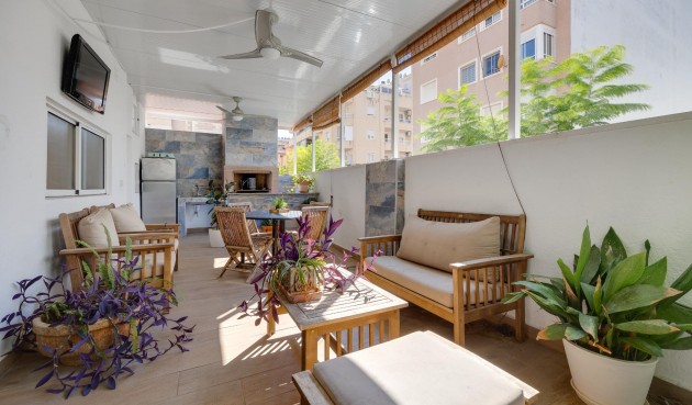 Brukt - Town House -
Torrevieja - Centro