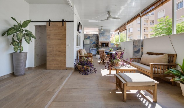 Brukt - Town House -
Torrevieja - Centro