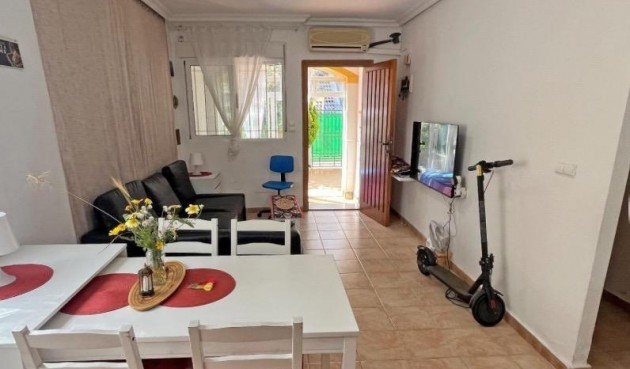 Brukt - Town House -
Guardamar del Segura - El Edén - Los Estaños