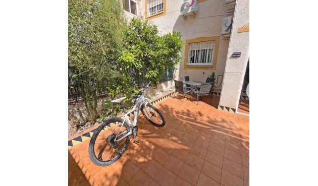 Brukt - Town House -
Guardamar del Segura - El Edén - Los Estaños