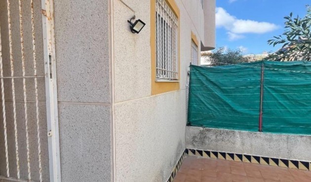 Brukt - Town House -
Guardamar del Segura - El Edén - Los Estaños