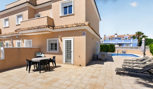 Brukt - Town House -
Orihuela - Inland