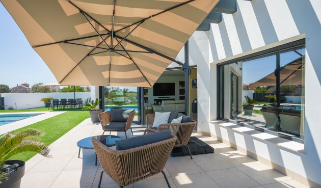 Brukt - Villa -
La Manga del Mar Menor - Costa Calida