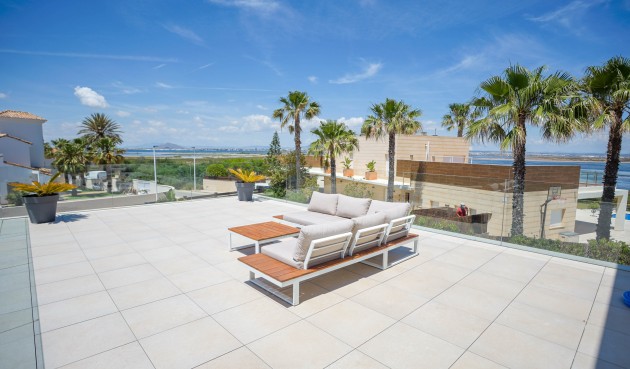 Brukt - Villa -
La Manga del Mar Menor - Costa Calida