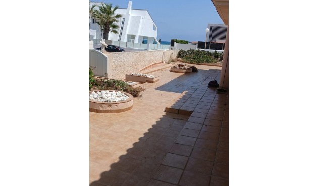 Brukt - Villa -
La Manga del Mar Menor - Playa Del Galán