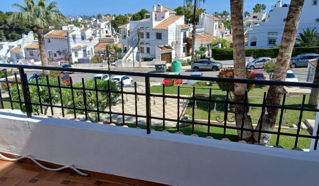 Brukt - Town House -
Orihuela Costa - Costa Blanca