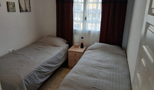 Brukt - Town House -
Orihuela Costa - Costa Blanca