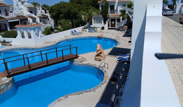 Brukt - Town House -
Orihuela Costa - Costa Blanca