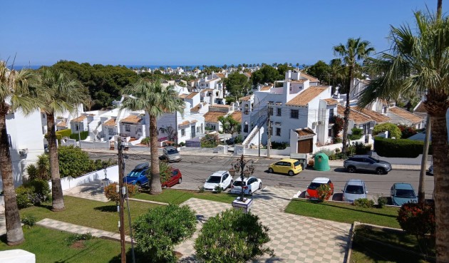 Brukt - Town House -
Orihuela Costa - Costa Blanca
