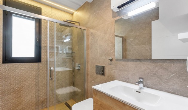 Brukt - Villa -
Benijofar - Costa Blanca