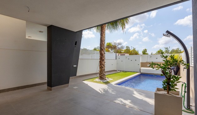 Brukt - Villa -
Benijofar - Costa Blanca