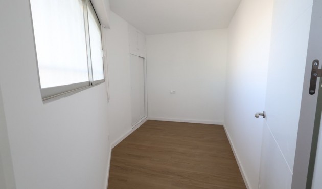 Brukt - Apartment -
Orihuela Costa - Costa Blanca