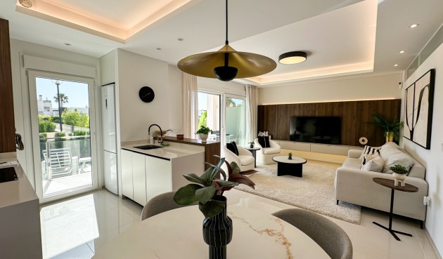 Brukt - Bungalow -
Ciudad Quesada - Costa Blanca