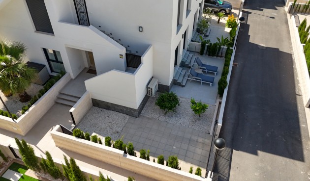 Brukt - Bungalow -
Ciudad Quesada - Costa Blanca