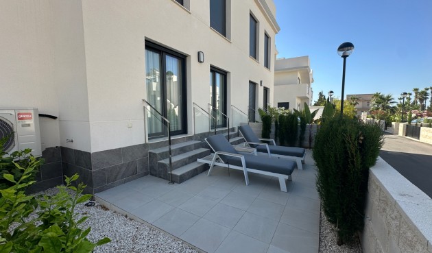 Brukt - Bungalow -
Ciudad Quesada - Costa Blanca