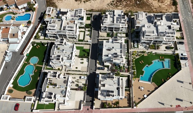 Brukt - Bungalow -
Ciudad Quesada - Costa Blanca