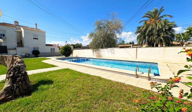Brukt - Bungalow -
Orihuela Costa - Costa Blanca