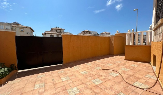 Brukt - Quad House -
Orihuela Costa - Montezenia