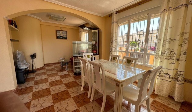 Brukt - Quad House -
Orihuela Costa - Montezenia